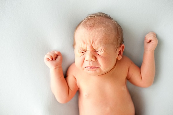 Raffreddore in un neonato: come trattare e prevenire le infezioni?